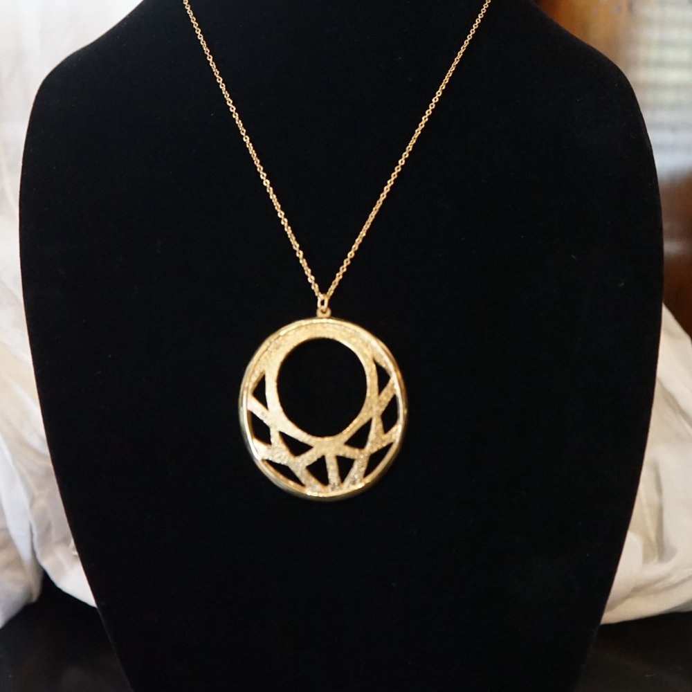 Vintage Gold Tone Geometric Design Necklace